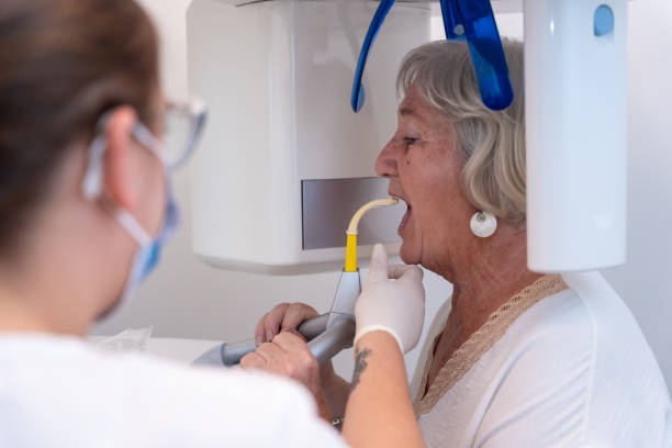 Best Emergency Tooth Extraction in Plains, TX